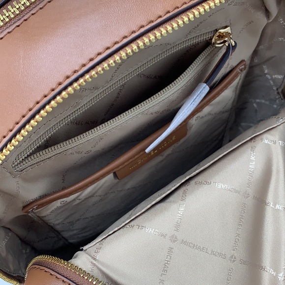 MICHAEL KORS
Jaycee Medium Logo Jacquard Backpack Luggage color - Picture 14 of 16